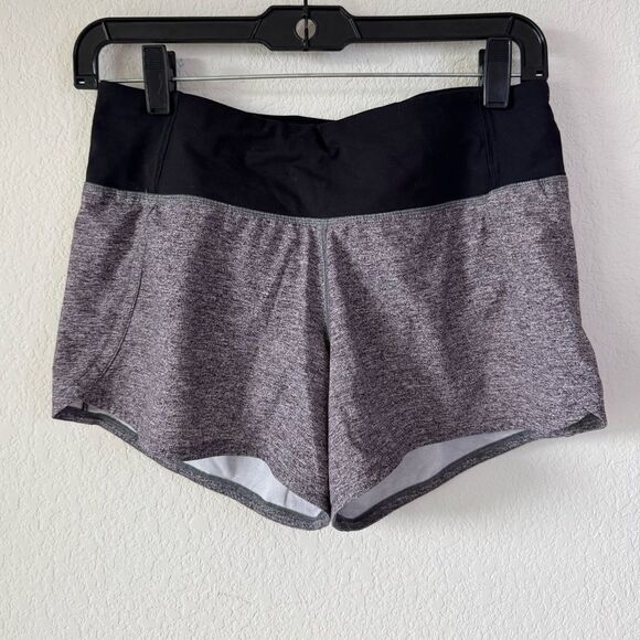 Lululemon Women’s Athletic Shorts Sz 4 Gray Heathered Black Waistband 4” Running - Picture 1 of 7